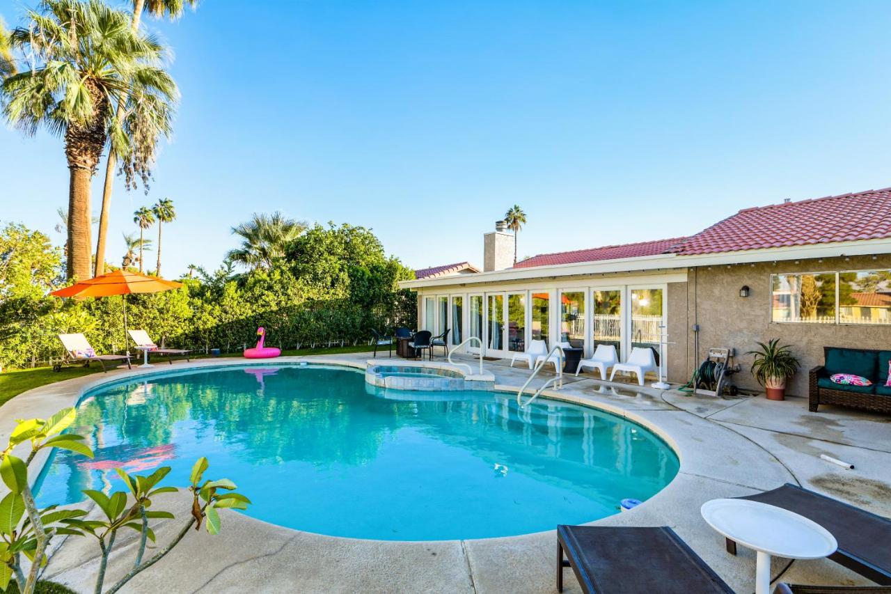 Desert Pool House: Sun, Swim, Sip & Stay Indio Esterno foto