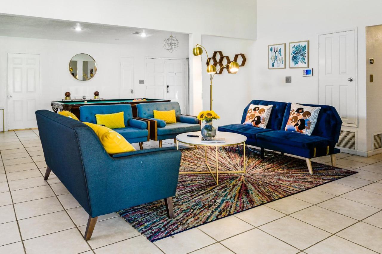 Desert Pool House: Sun, Swim, Sip & Stay Indio Esterno foto