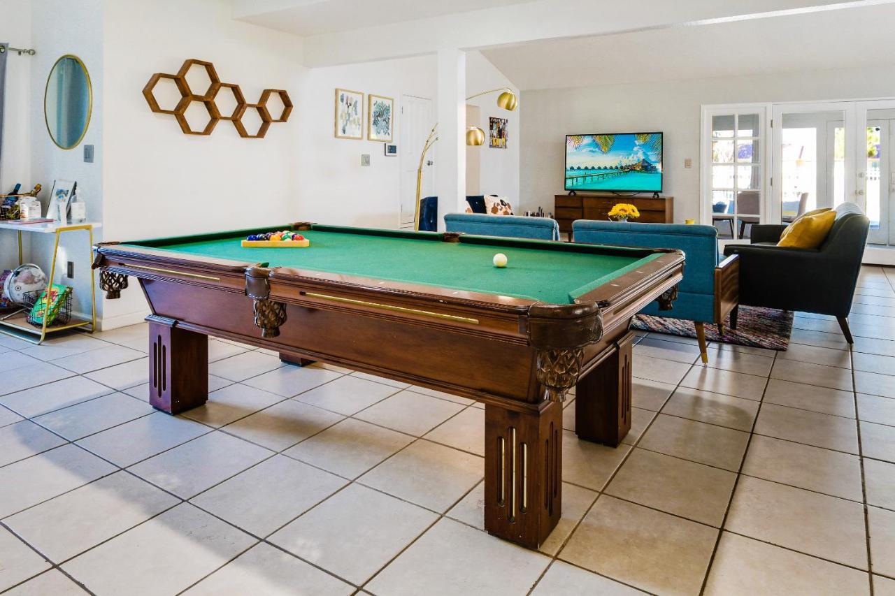 Desert Pool House: Sun, Swim, Sip & Stay Indio Esterno foto